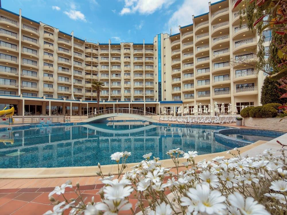 GRIFID Arabella Hotel - Ultra All inclusive & Aquapark 1