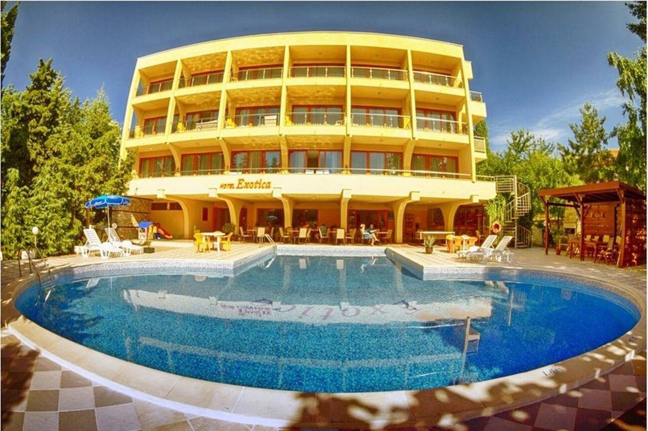 Hotel Exotica 2