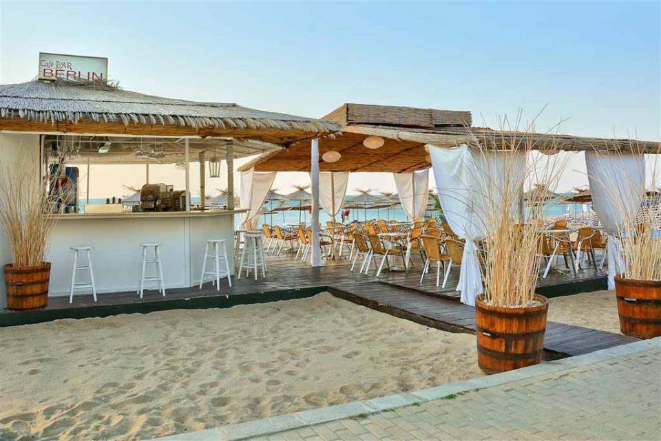 Berlin Golden Beach Studio 2