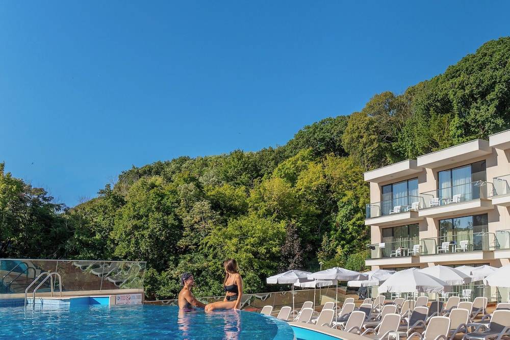 GRIFID Hotel Foresta - All Inclusive & Free GRIFID Beach - Adults Only 1