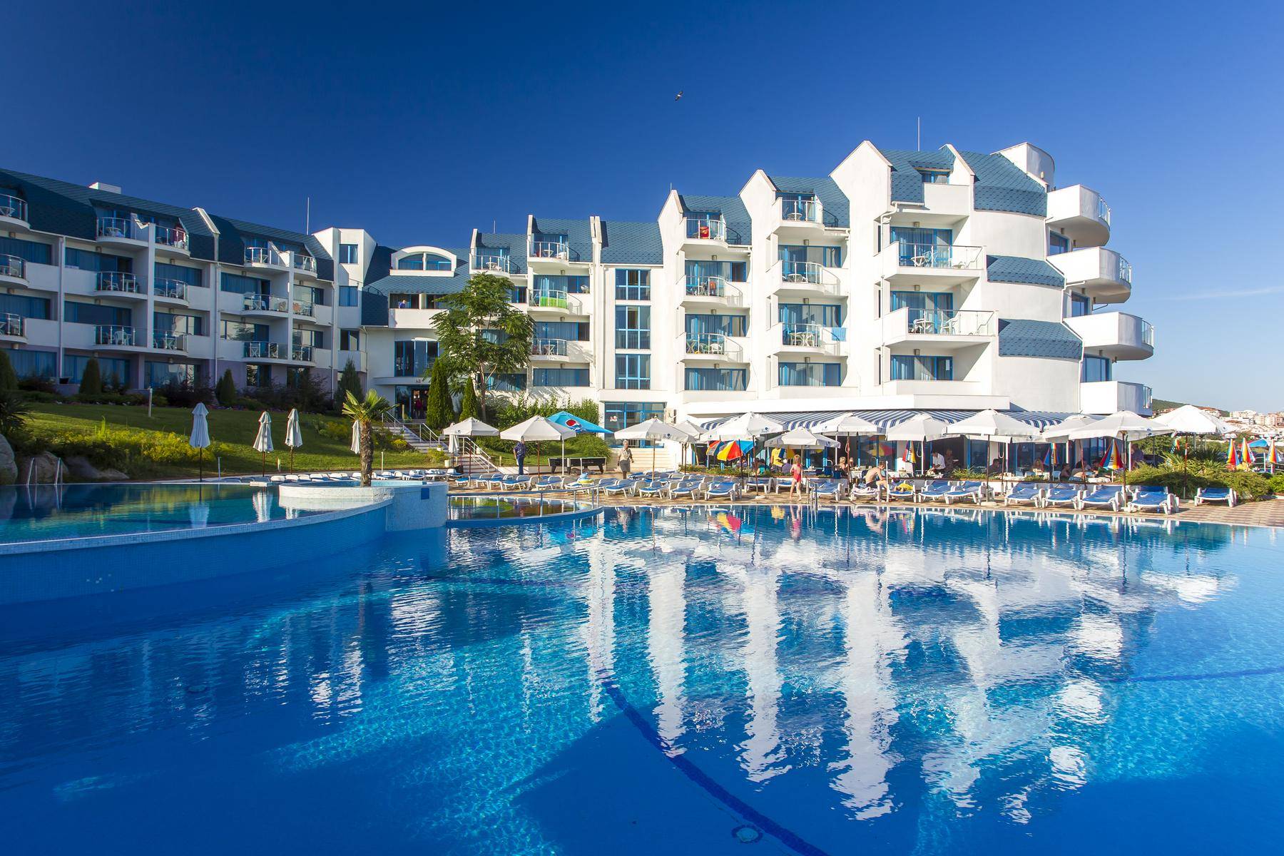 Sineva Beach Hotel - All Inclusive 1