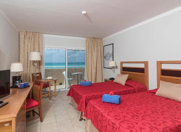 Hotel Playa Paraiso 2