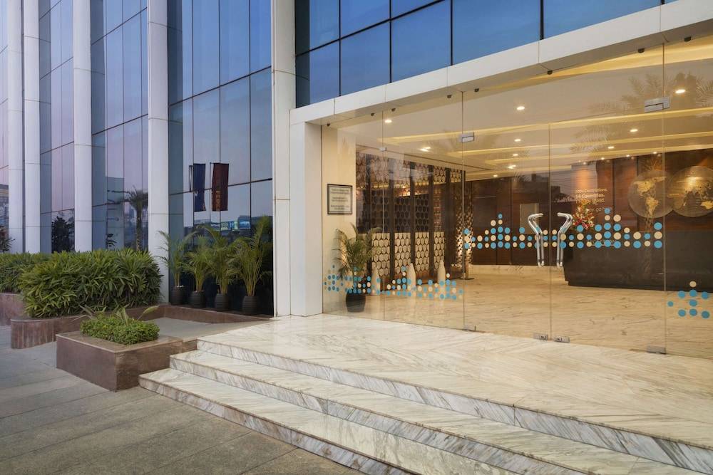 Howard Johnson by Wyndham Bengaluru Hebbal 1