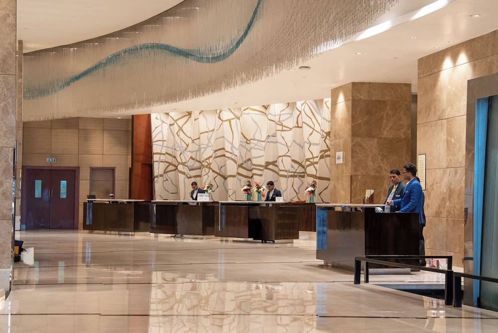 Sheraton Grand Bangalore Hotel at Brigade Gateway 2