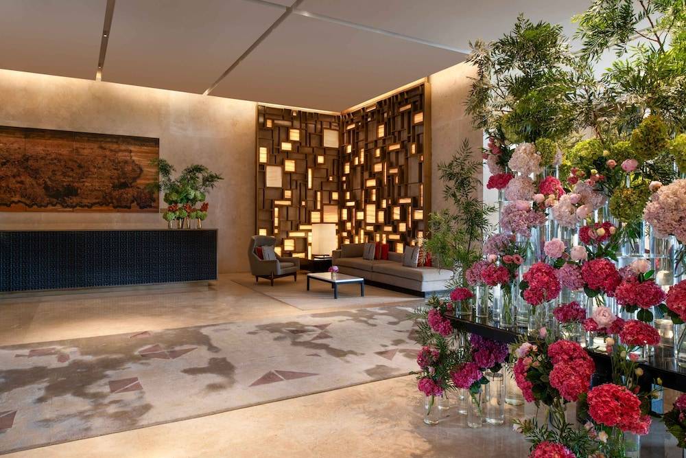 Four Seasons Hotel Bengaluru at Embassy ONE 1
