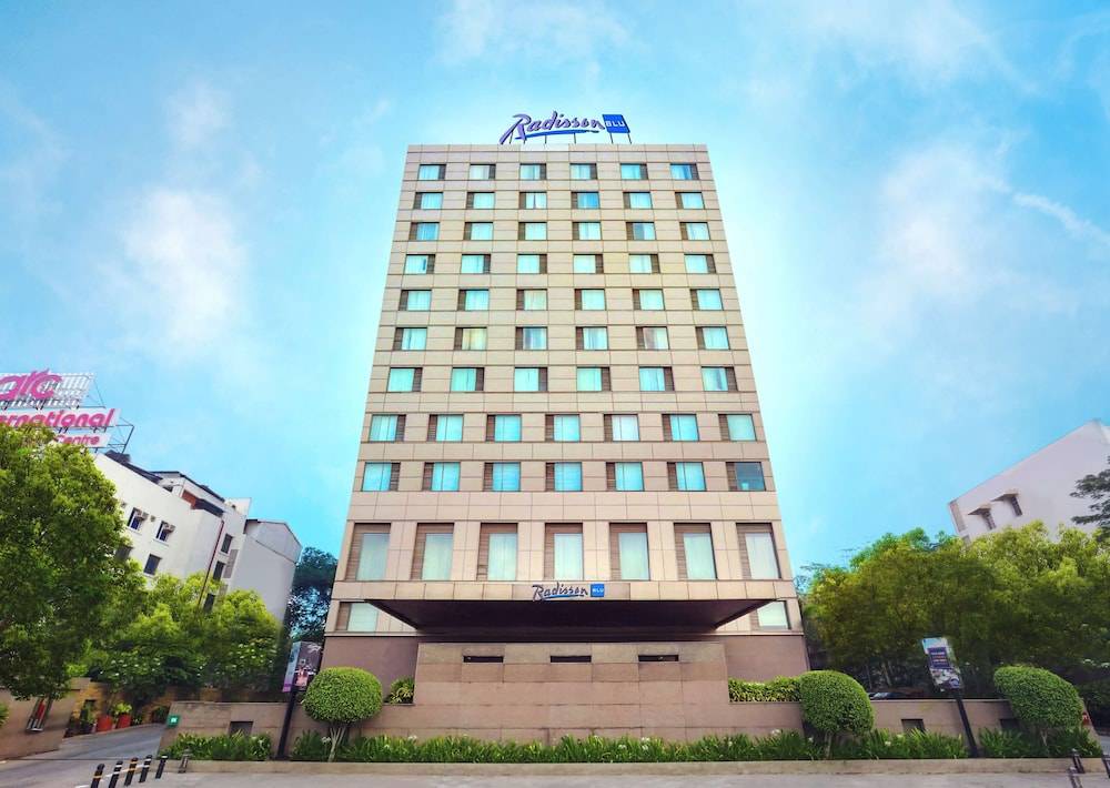 Radisson Blu Hotel Chennai City Centre 1