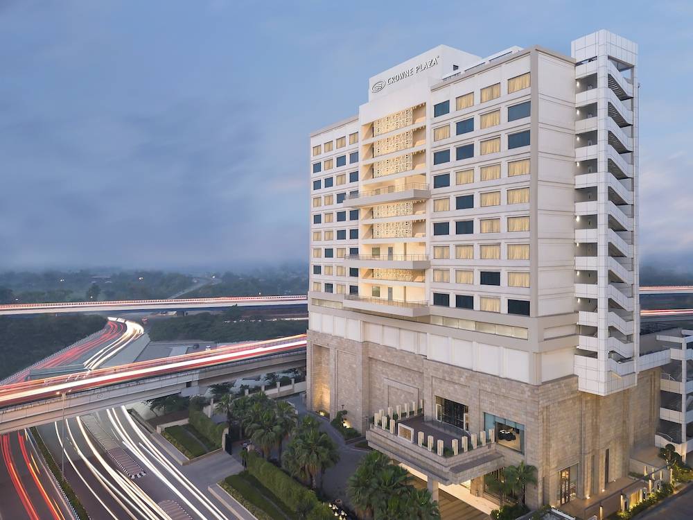 Crowne Plaza NEW DELHI MAYUR VIHAR NOIDA by IHG 1