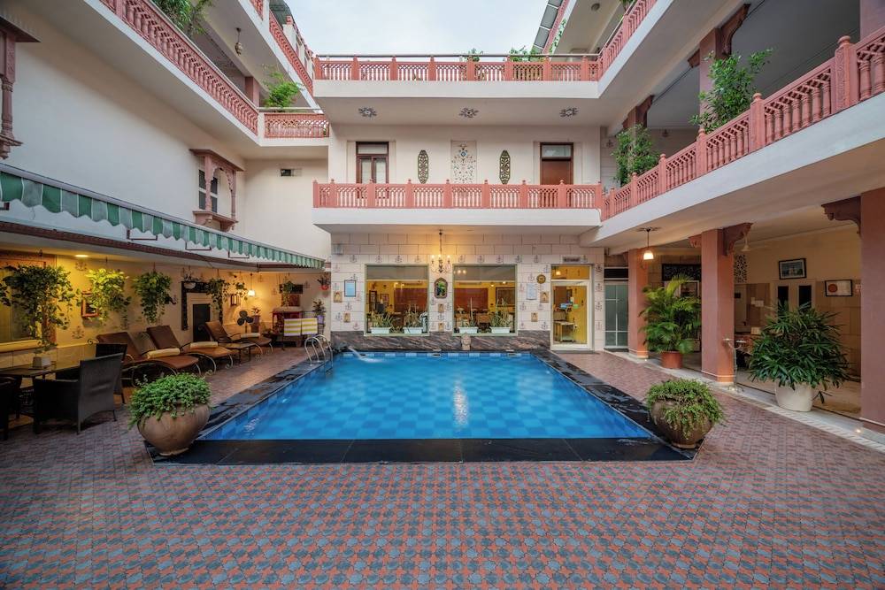 Suryaa Villa - A Boutique Heritage Hotel 1