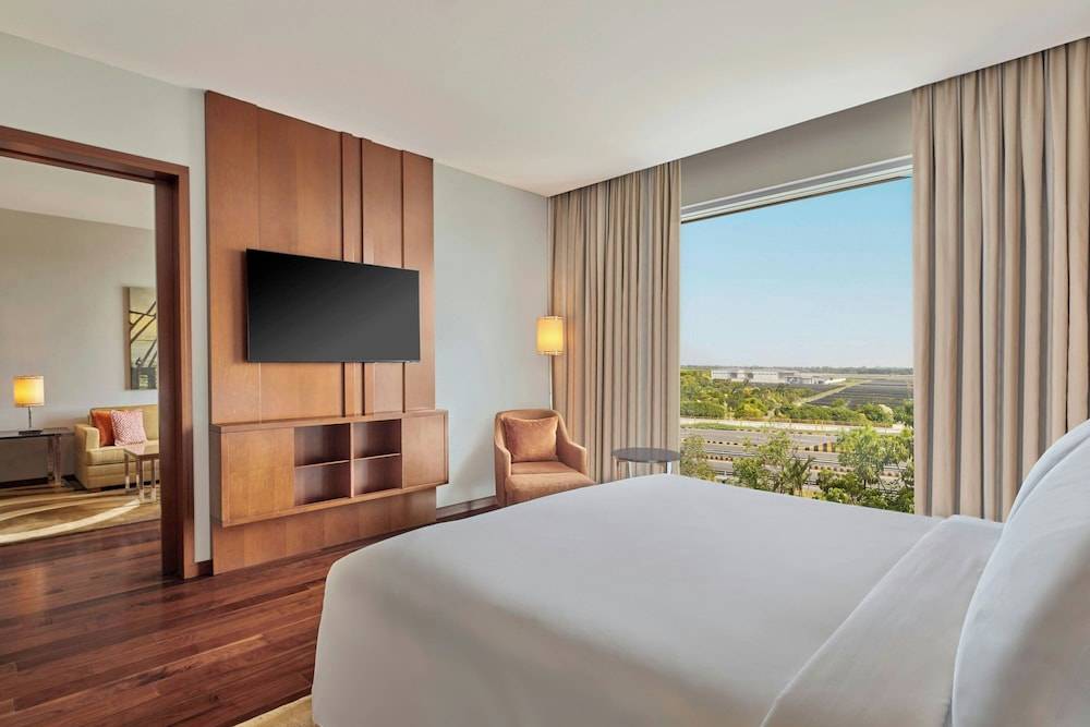 Courtyard by Marriott Kochi Airport 1