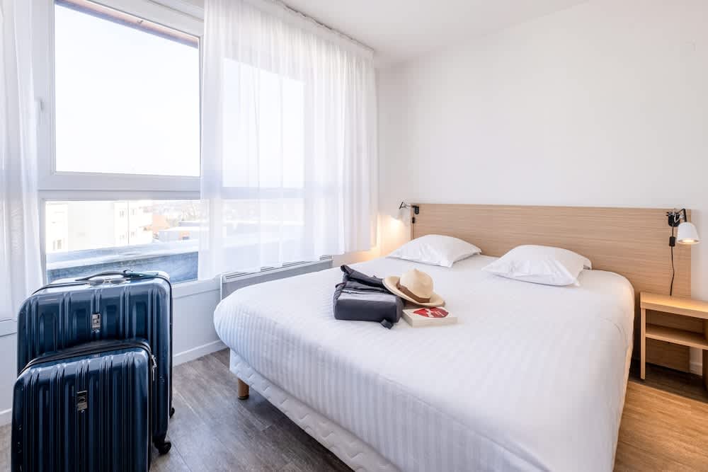 Comfort Aparthotel Les Hauts d'Annecy 1
