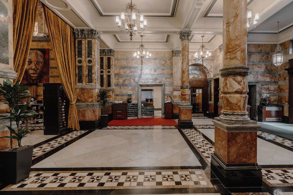 Club Quarters Hotel Trafalgar Square, London 2