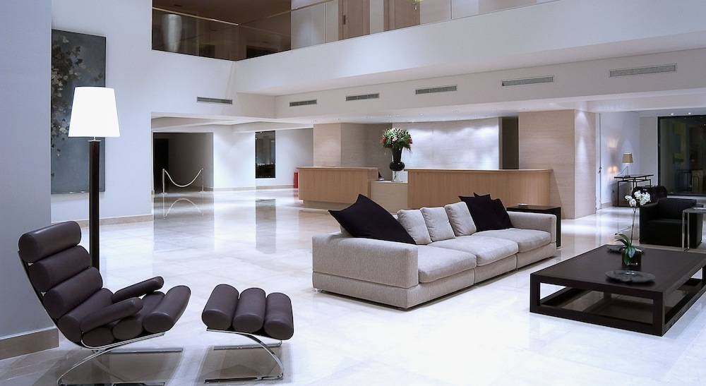 Plaza Resort 2