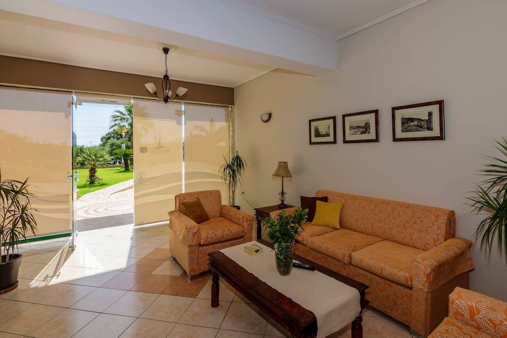 Remezzo Studios & Apartments 2