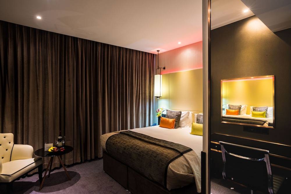 Montcalm Royal London House, Autograph Collection 2