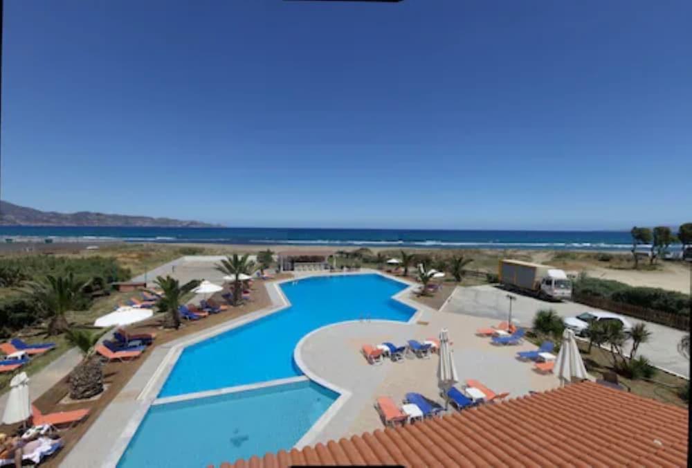 Akti Corali Hotel 1