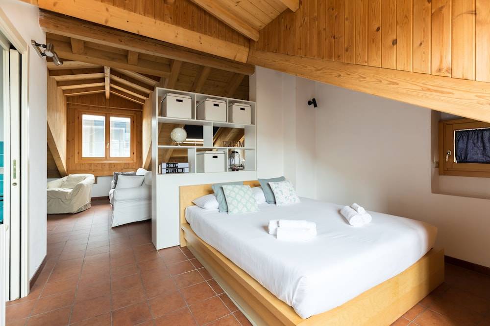 Milano Apartments Via Mortara 1