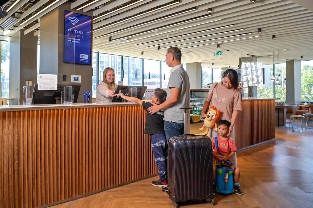 Holiday Inn Express SYDNEY AIRPORT by IHG 1