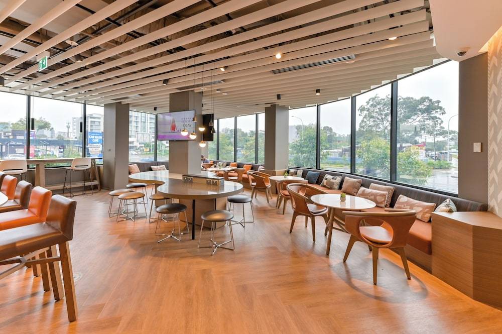 Holiday Inn Express SYDNEY AIRPORT by IHG 2