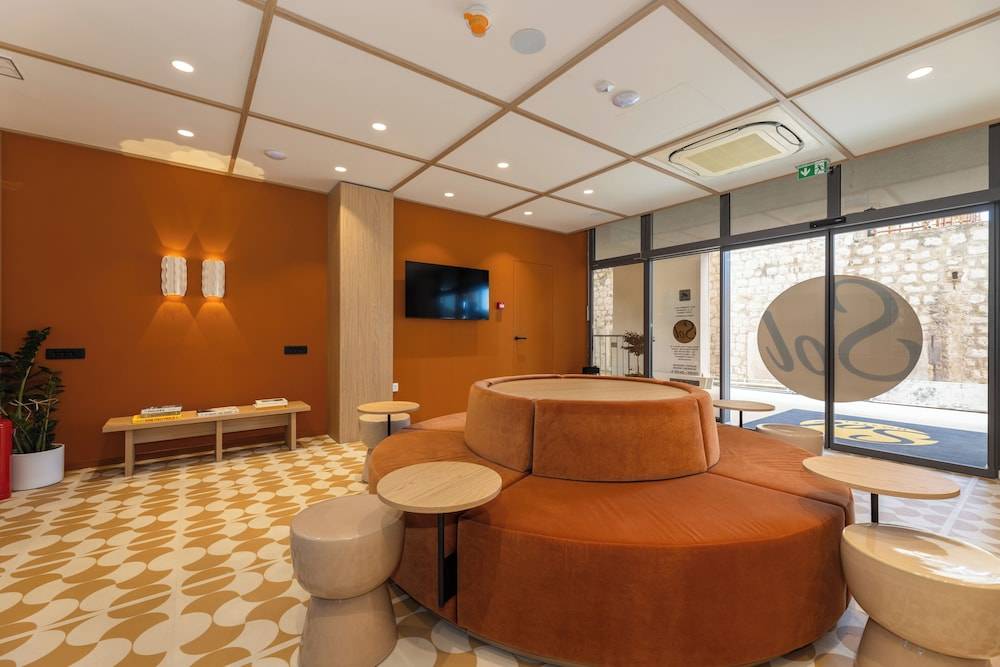 B&B Sol 2
