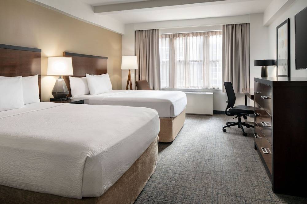 Residence Inn by Marriott New York Manhattan/ Midtown Eastside 1
