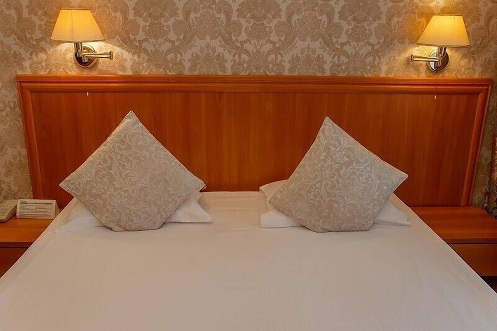 Astana International Hotel 1