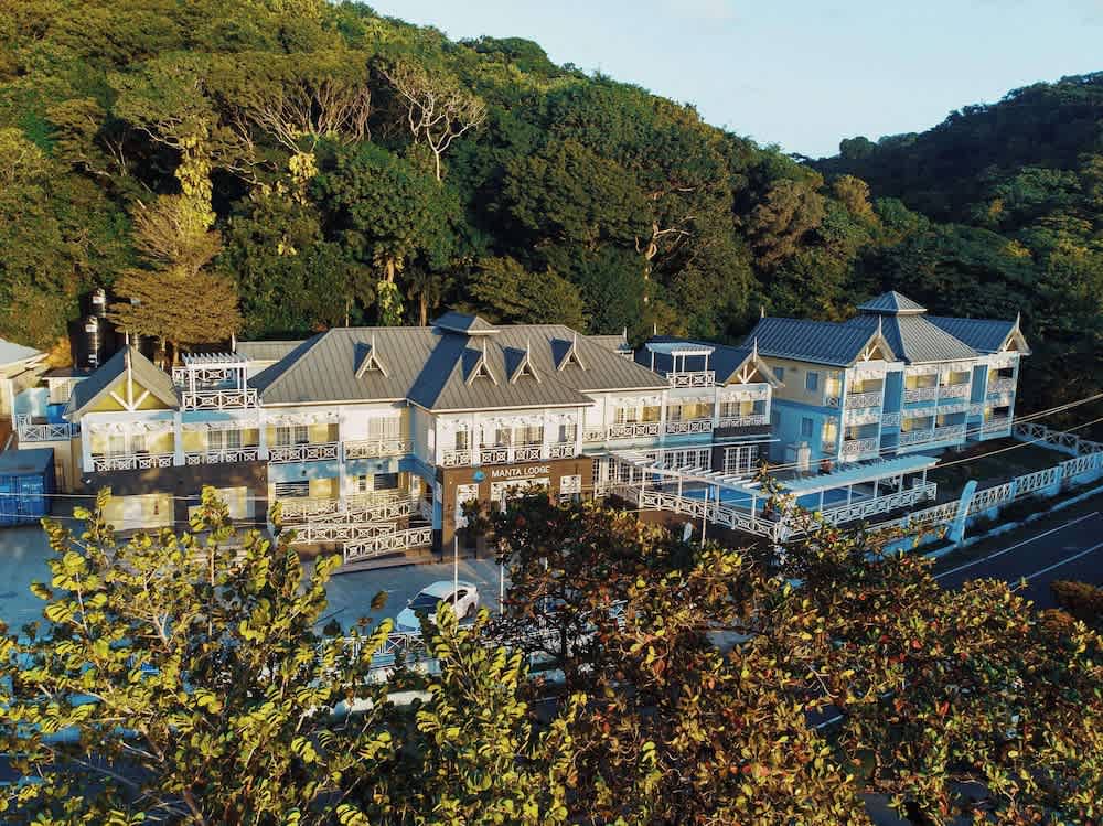 Manta Lodge and Dive Centre 1