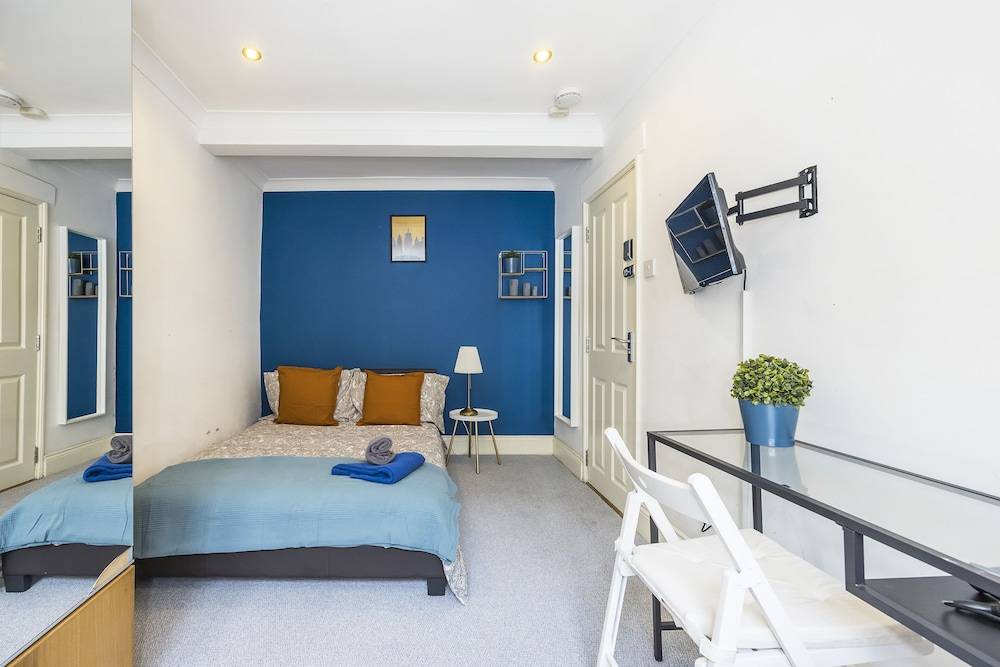 Islington Quarter 2