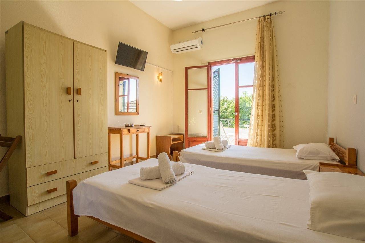 Aggeliki apartments Dassia By Hotelius 2