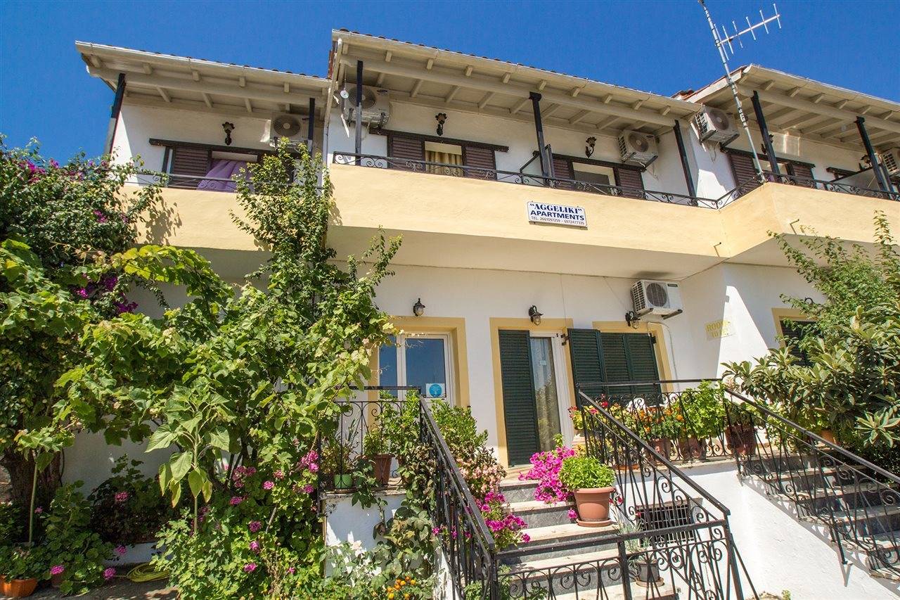 Aggeliki apartments Dassia By Hotelius 1