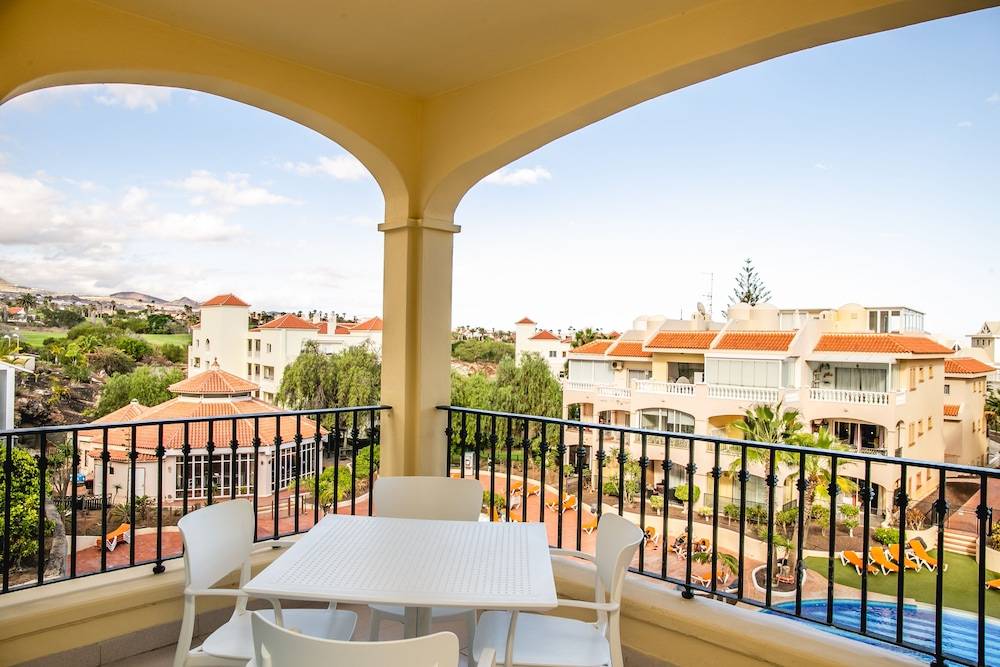 Michelangelo Resort Apartments 1