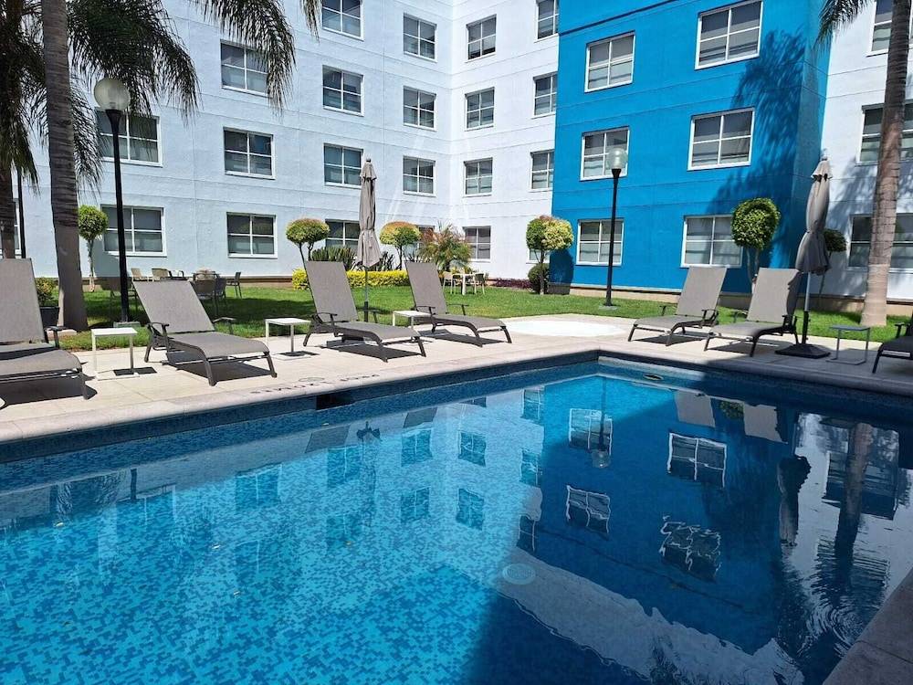 Sierra Suites By HP Hotels 1
