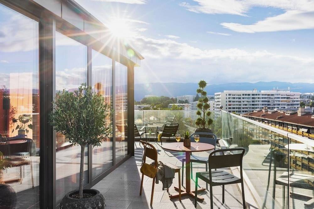 Stay KooooK Geneva City - Online Check In 1