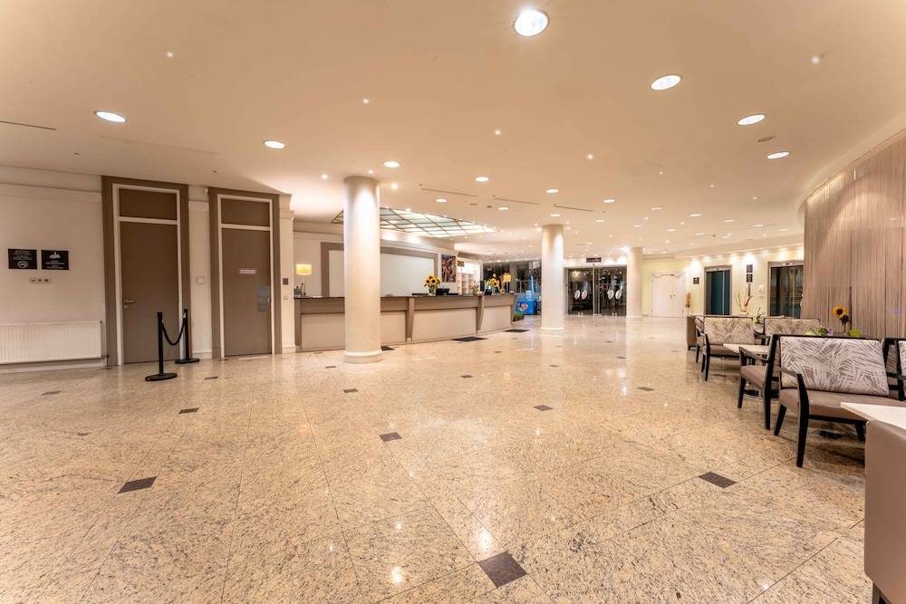 PLAZA Premium Wien 2