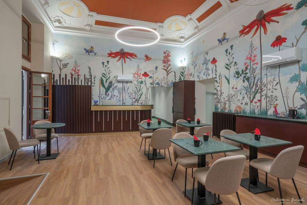 Hotel Adamas 2