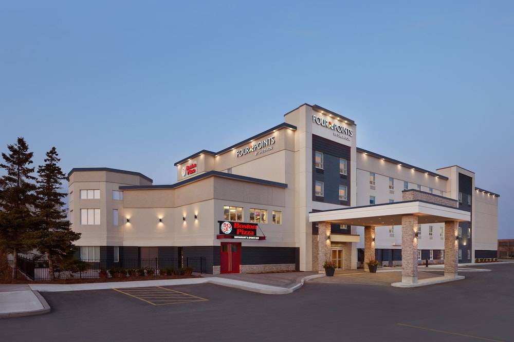 Four Points by Sheraton Vaughan 1