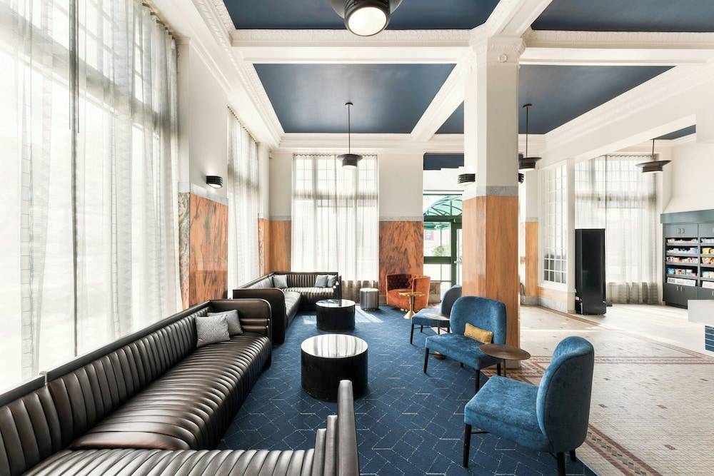 Courtyard by Marriott St. Petersburg Downtown 1