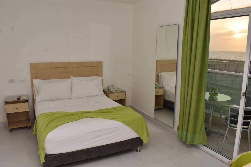 Hotel Isla Capri 1