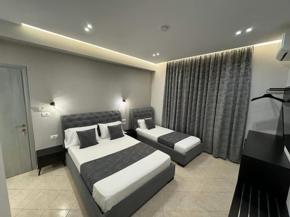 Villa CACA 2