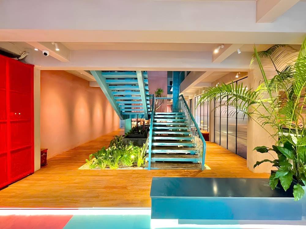 Joi Boutique Bãi Trước 2