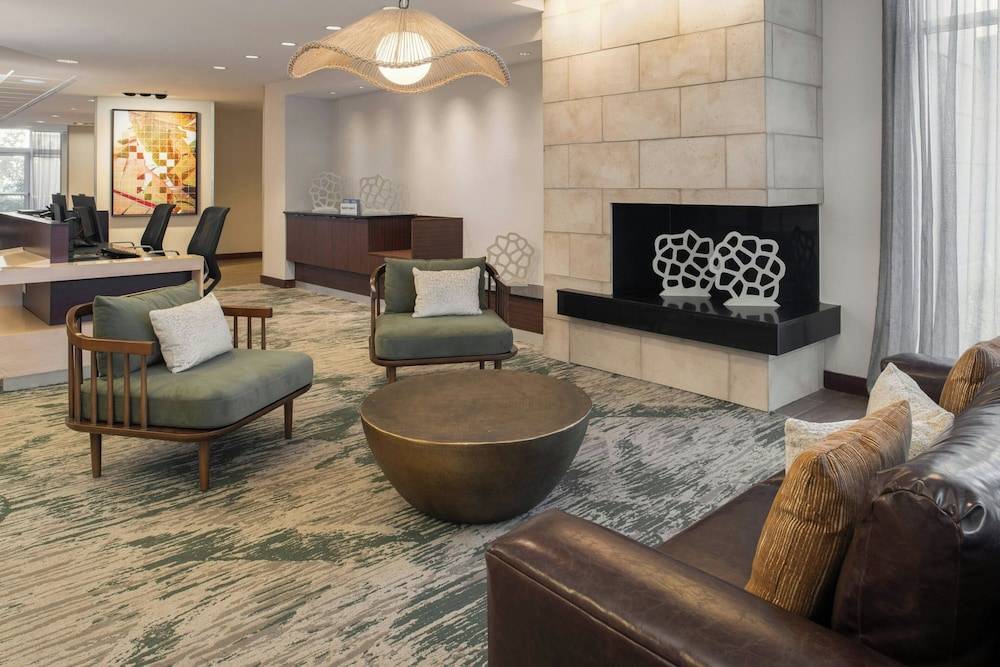 Fairfield Inn & Suites by Marriott Tampa Westshore/Airport 2