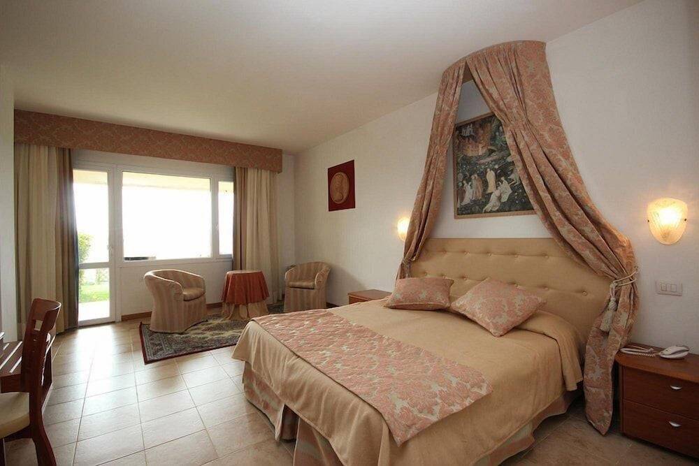 Relax Hotel Acquaviva - Tuscany Hills 2