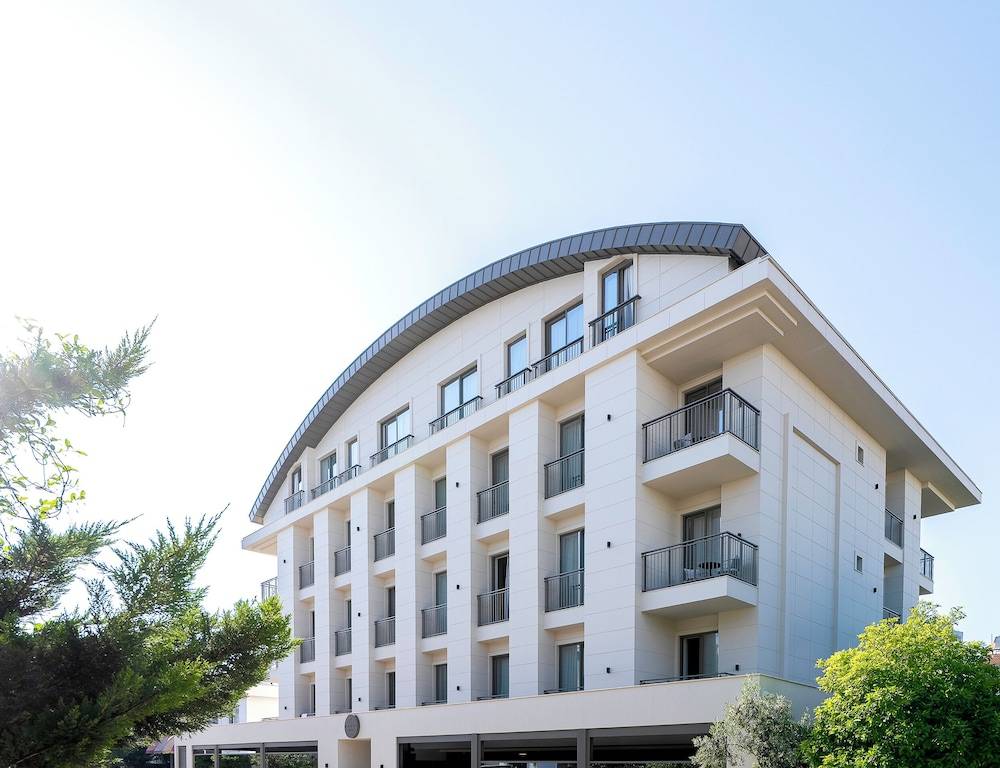 The Marni Hotel & Spa - Adults Only 12 Plus 1