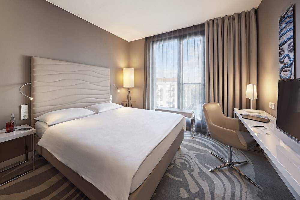 LEGERE HOTEL Bielefeld 1