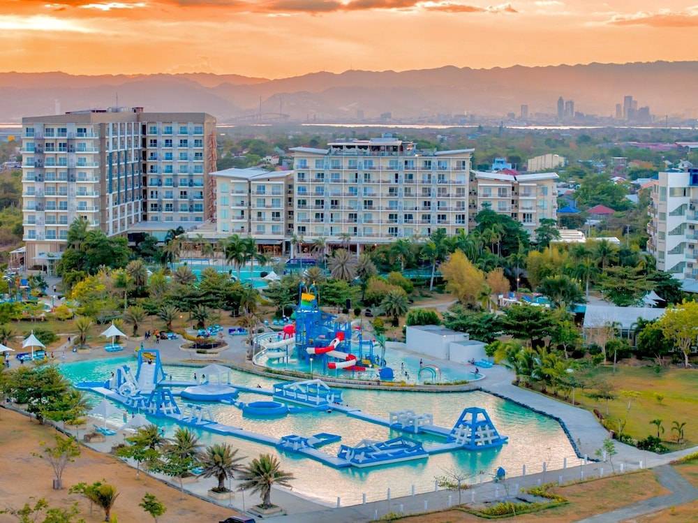 Solea Mactan Resort and Waterpark 1