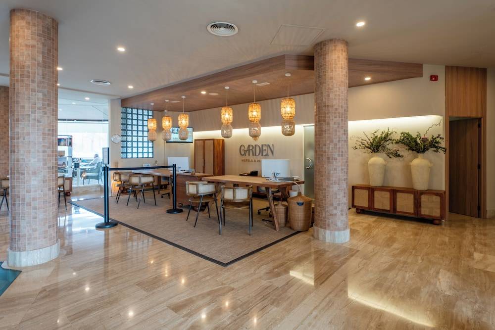 Cala Millor Garden Hotel - Adults Only 2