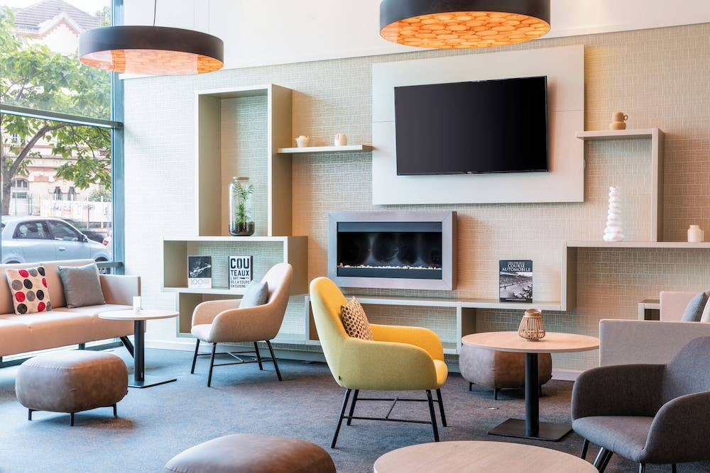 Courtyard by Marriott Paris Saint Denis 2