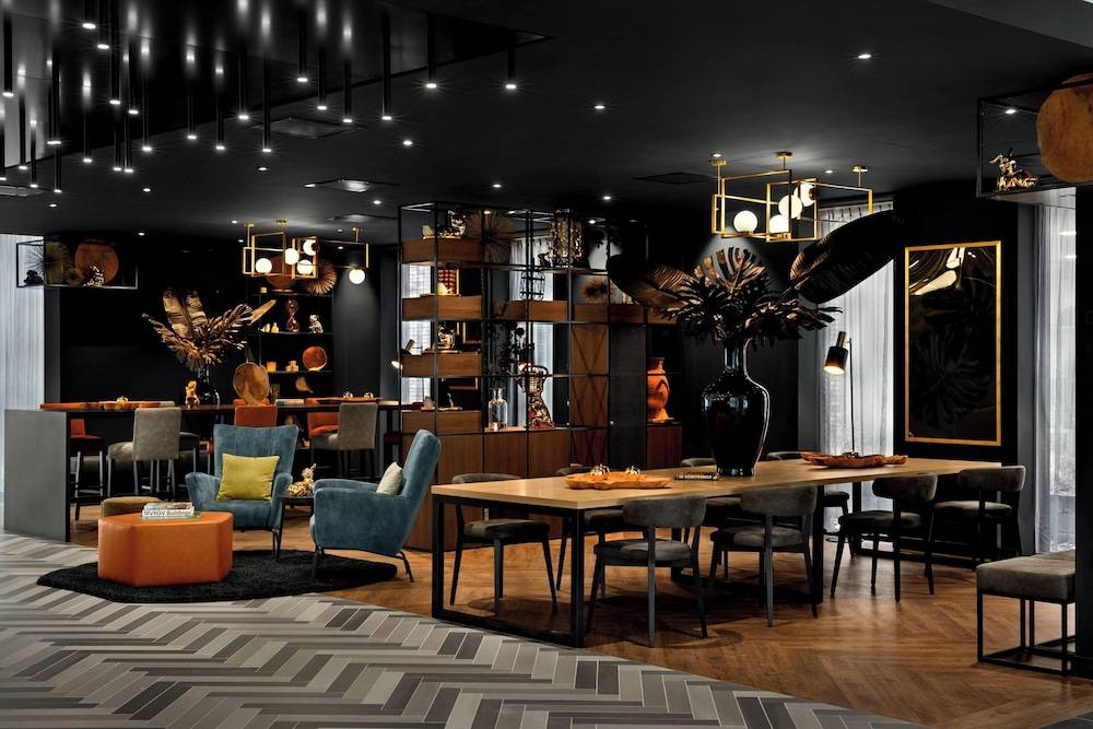 Renaissance Amsterdam Schiphol Airport Hotel 2