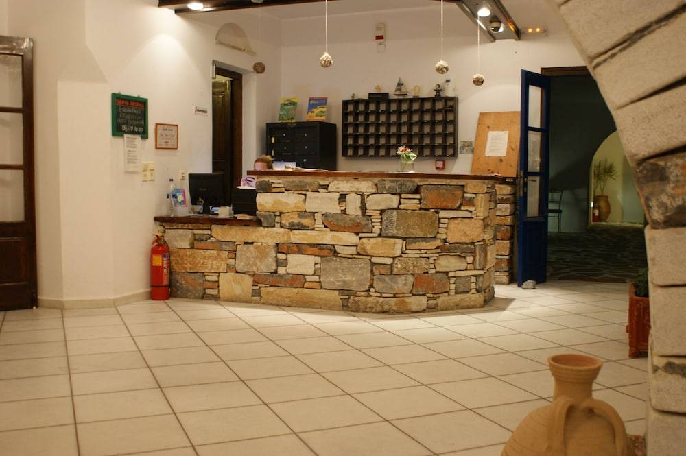 Alkyoni Beach Hotel 2