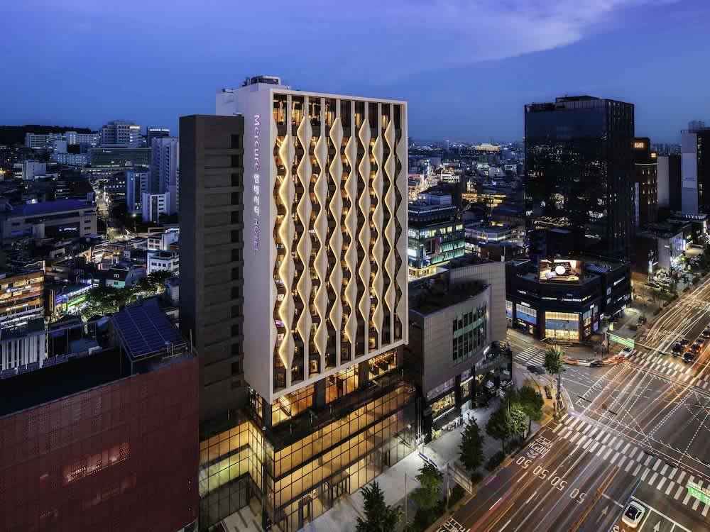 Mercure Ambassador Seoul Hongdae 1