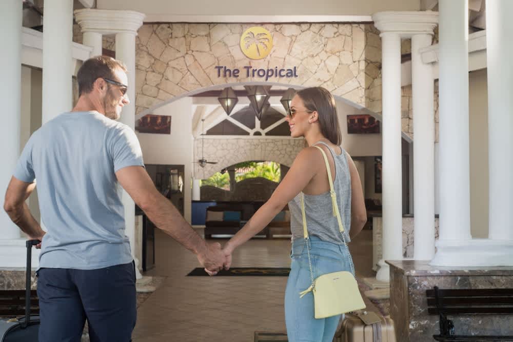 Lifestyle Tropical Beach Resort & Spa All Inclusive 2